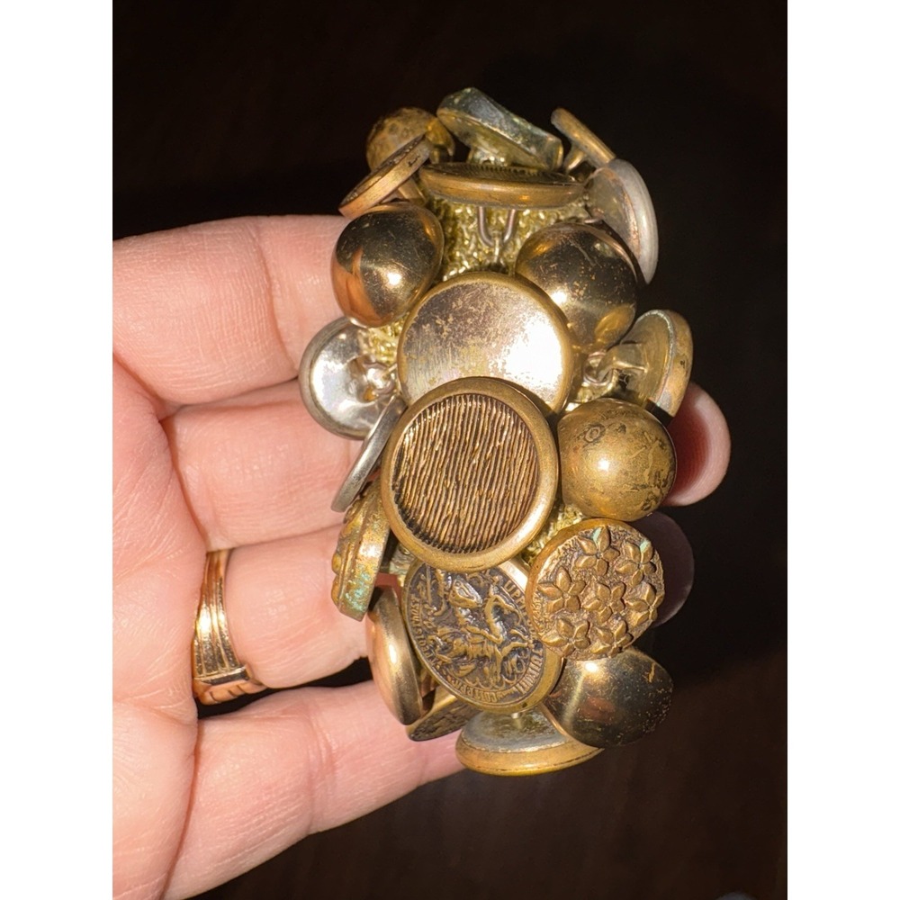 Vintage Buttons Bracelet Stretch Crochet Gold Brass Tone Chunky Boho Festival